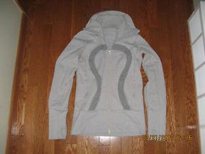 lululemon jacket size 2