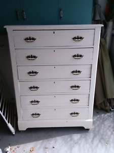 Antique wooden Dresser - white