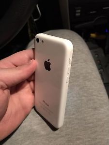 Apple iPhone 5C 16GB Rogers / Chatr Pristine Condition