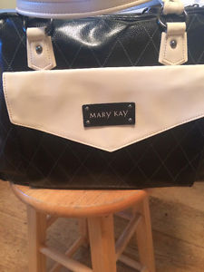 Brand New and Unused Mary Kay Start Up Bag
