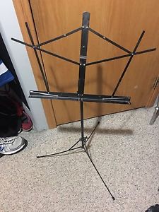 Collapsible Music Stand $10