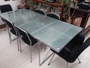 Dining Table with Six Chairs (Two Captains Chairs)