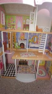 Doll house