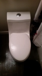 Dual flush toilet $40 obo looks brand new