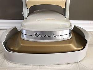 ELECTROLUX B-22 Hefty Floor Cleaner Canada made in Working