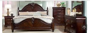 MOVING SALE! QUEEN BED WITH HEADBOARD FOOTBOARD AND SIDE