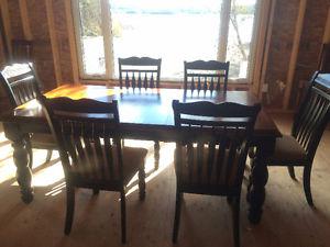 MUST GO - Solid Wood Table & Chairs