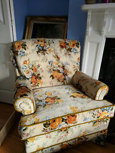 Retro style chair and ottoman