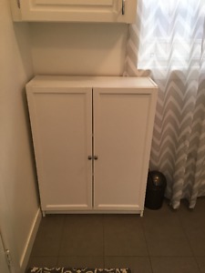 STAGING FURNITURE - White Cabinet