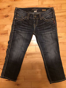 Silver Jeans "Mckenzie" Capris size 27