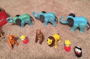 Vintage Fisher Price Little People Lot