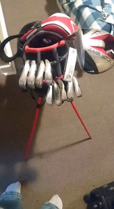 Wanted: Set of right hand Nike golf clubs