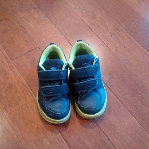 great condittion Nike runners, size 9