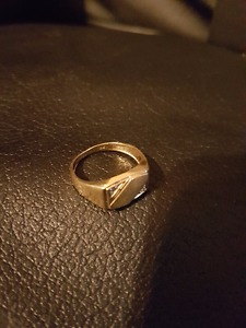 10K Yellow Gold Male Pinky Ring