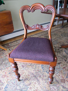 Beautiful mahogany Victorian dining chairs -