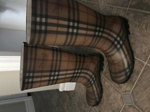 Burberry rain boots