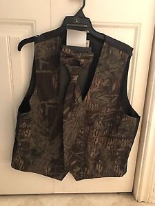 Camouflage tie and vest (tuxedo)