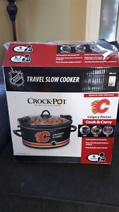 Crockpot slow cooker brand new!