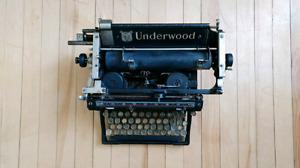 Vintage Underwood No. 5 Typewriter