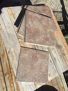 17 Free 1'x1' tiles