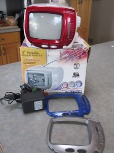 5" Portable TV with AM/FM radio with interchangable face