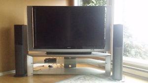 60" SONY XDS-R60XBR1 Projection TV