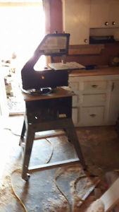 Band saw