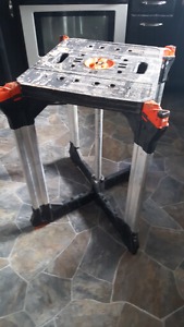 Black & Decker fold down work table