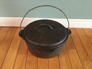 Cast Iron Pot with Cover