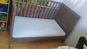 Crib toddler bed combo