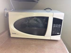 Danby microwave oven