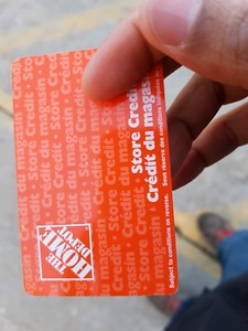 Gift cards of The Home Depot worth $606