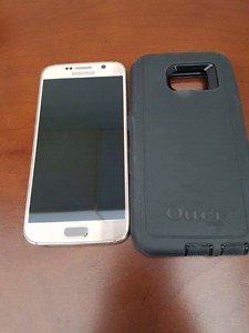 Gold Samsung galaxy s6
