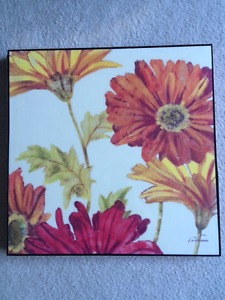 LOVELY FLORAL PICTURE WITH FREE SILK FLOWERS - $10