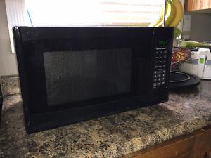 Microwave Like New 1.1 cu ft