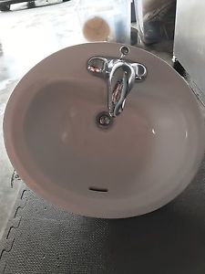 Mirolin bathroom sink with Moen faucet & drain