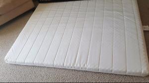 Queen size mattress and box spring for sale