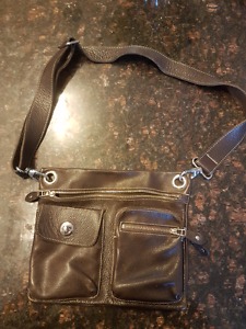 Roots Leather Purse