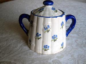 SUGAR BOWL VINTAGE CHINA MADE IN CZECHOSLOVAKIA