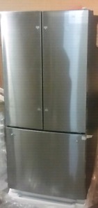 Samsung bottom mount fridge with ice maker