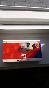 Selling 3ds with 4 games and chager