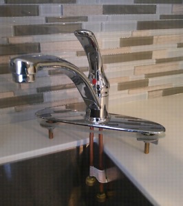 Single Handle Kitchen Faucet - 3 hole