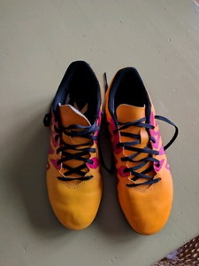 Soccer Cleats (Adidas, Size 4)