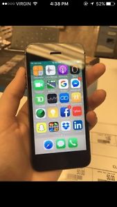 Space gray iPhone 5S
