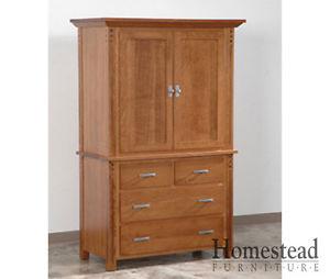 Wanted: Wanted - armoire/wardrobe