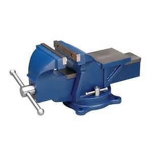 Wanted: looking for a WOODEN or METAL Bench Vice