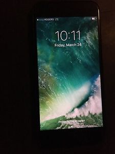 iPhone 7 32 gb Rogers $600