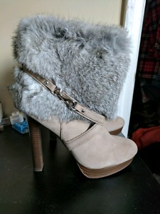 Coach boots real fur and leather