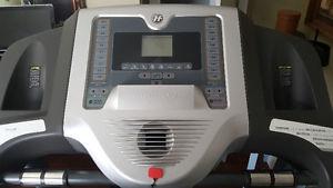 Horizon treadmill