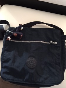 Kipling crossbody bag navy blue color-mint condition